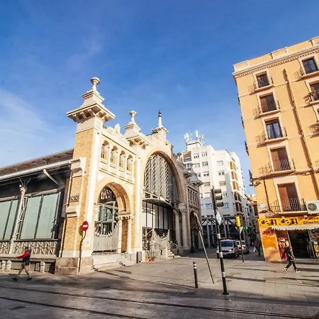 In Zaragoza's Historic Center Appartamento *